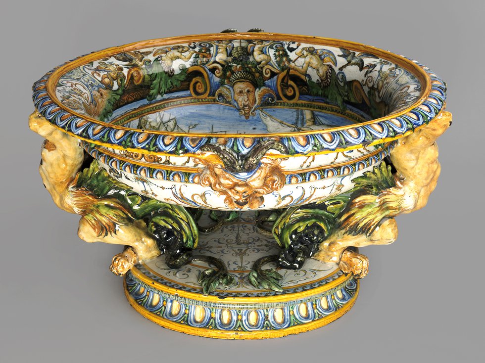 A sixteenth-century wine cooler decorated with Roman naval battle scenes