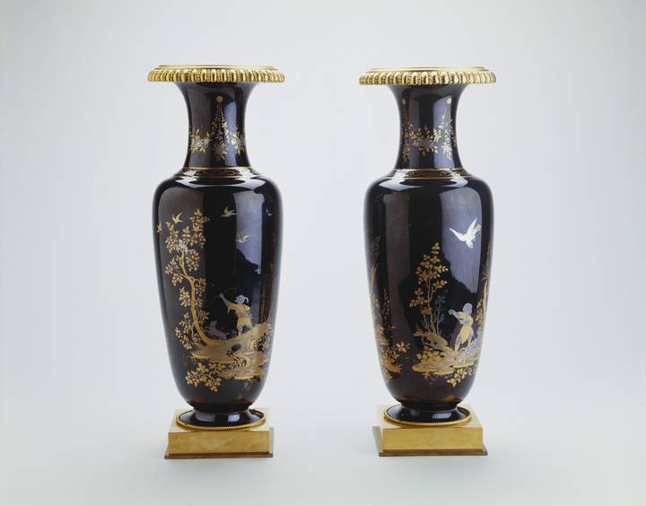Fig. 21: Pair of mounted vases, Sèvres Porcelain Manufactory, 1789–90. Royal Collection Trust / © Her Majesty Queen Elizabeth II 2021 (RCIN 2344)